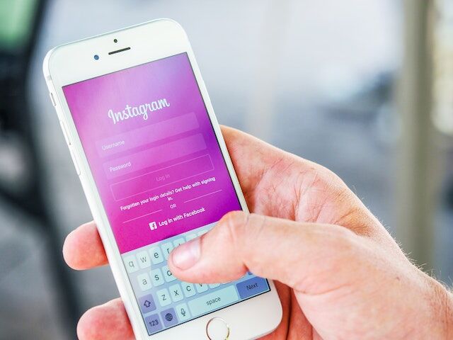 pexels-energepiccom-174938 | Path Social A smartphone showing the Instagram log-in page.